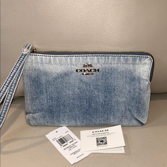 Coach NWT Light Indigo Denim Corner Zip Wristlet - Picture 3 of 10